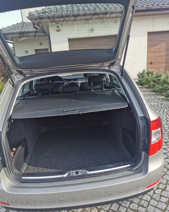 Skoda Superb cena 53999 przebieg: 237730, rok produkcji 2015 z Świeradów-Zdrój małe 79